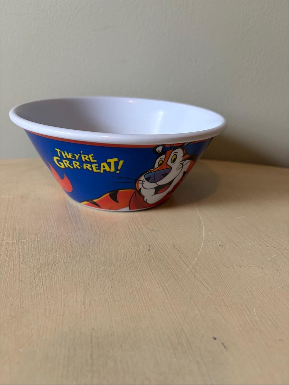 Bundle of Kids Character 5 Plates & 2 Bowls Melamine - Picture 7 of 9